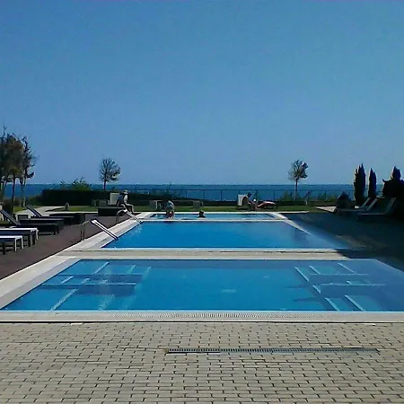On The Seaside Апартамент Обзор